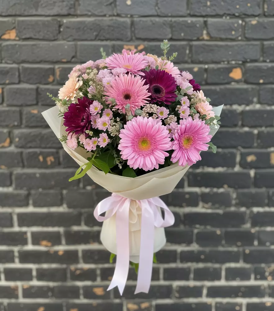 Букет цветов из: Герберы и Хризантемы в Завьялово