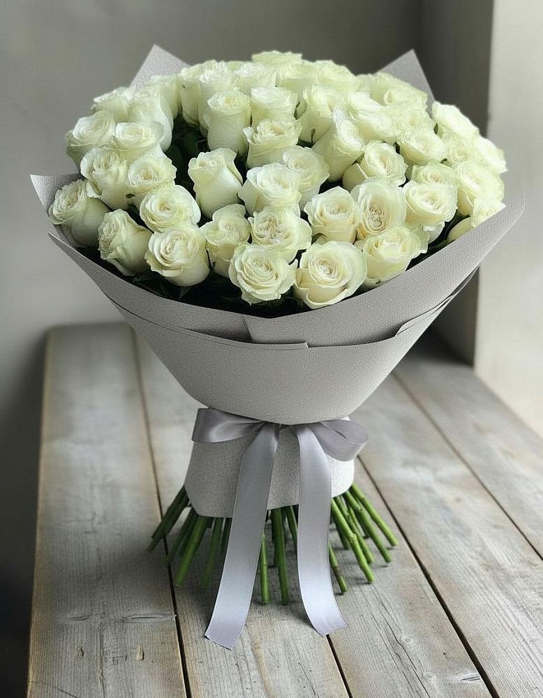 Букет 35 Белых роз в Завьялово