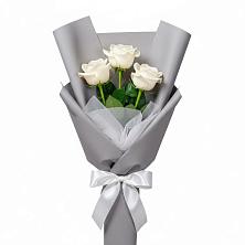 Букет 3 белые розы в Завьялово