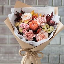 Букет цветов из:  Гвоздики, Хризантемы и Розы в Завьялово