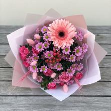Букет цветов из:  Розы, Герберы и Хризантемы в Завьялово