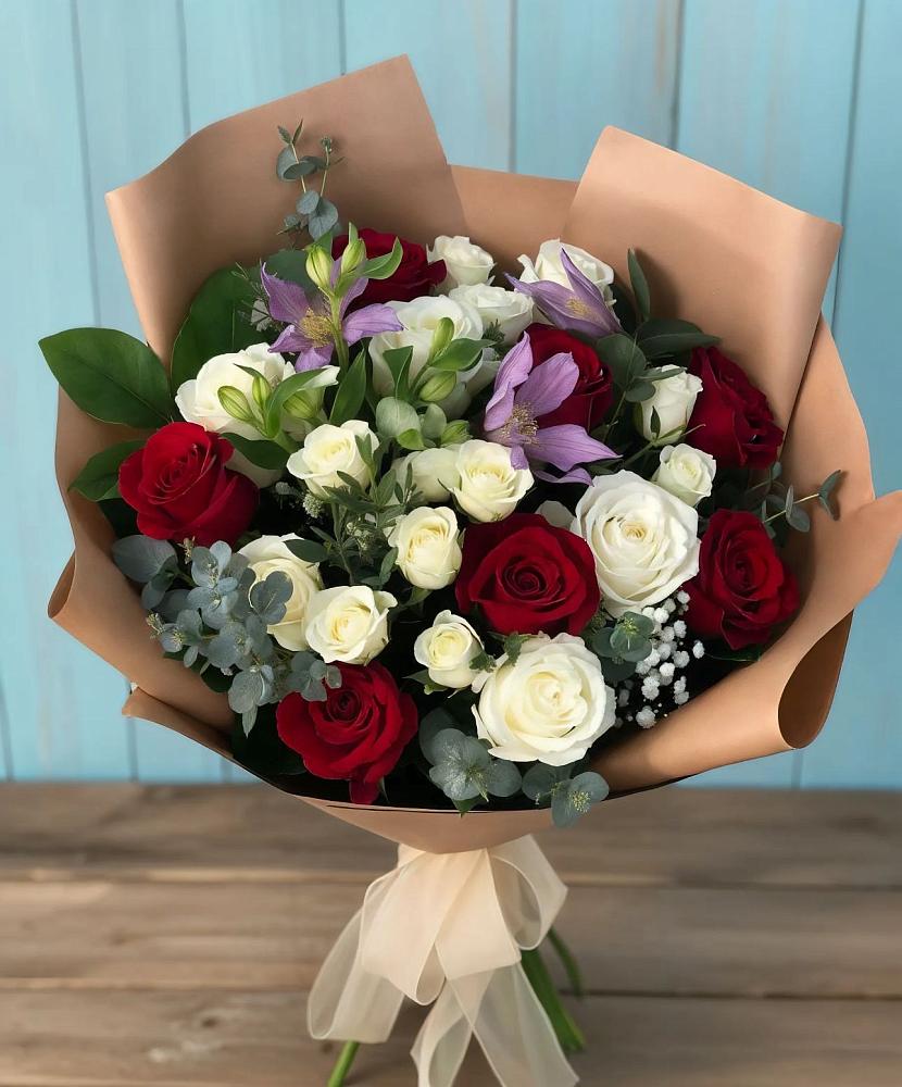 Букет цветов из: Розы и Альстромерии в Завьялово